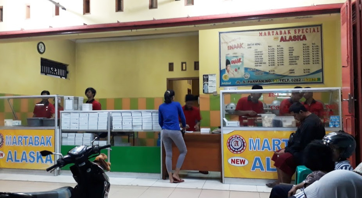 Martabak Special New Alaska: Rasa yang Menggoda di Jantung Cilacap
